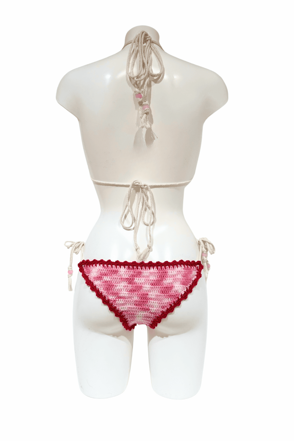 Pink Rose luxury crochet bikini, designed and handmade in Switzerland by RA LIVING – exclusive designer beachwear and swimwear for a stylish summer look.