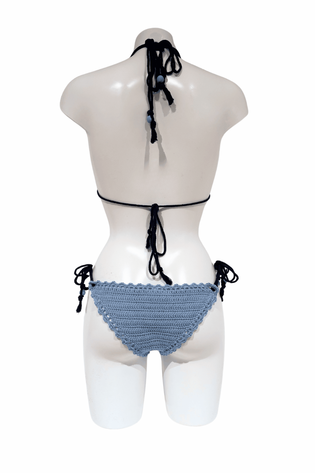 Blue Pearl Shell luxury crochet bikini, designed and handmade in Switzerland by RA LIVING – exclusive designer beachwear and swimwear for a stylish summer look.