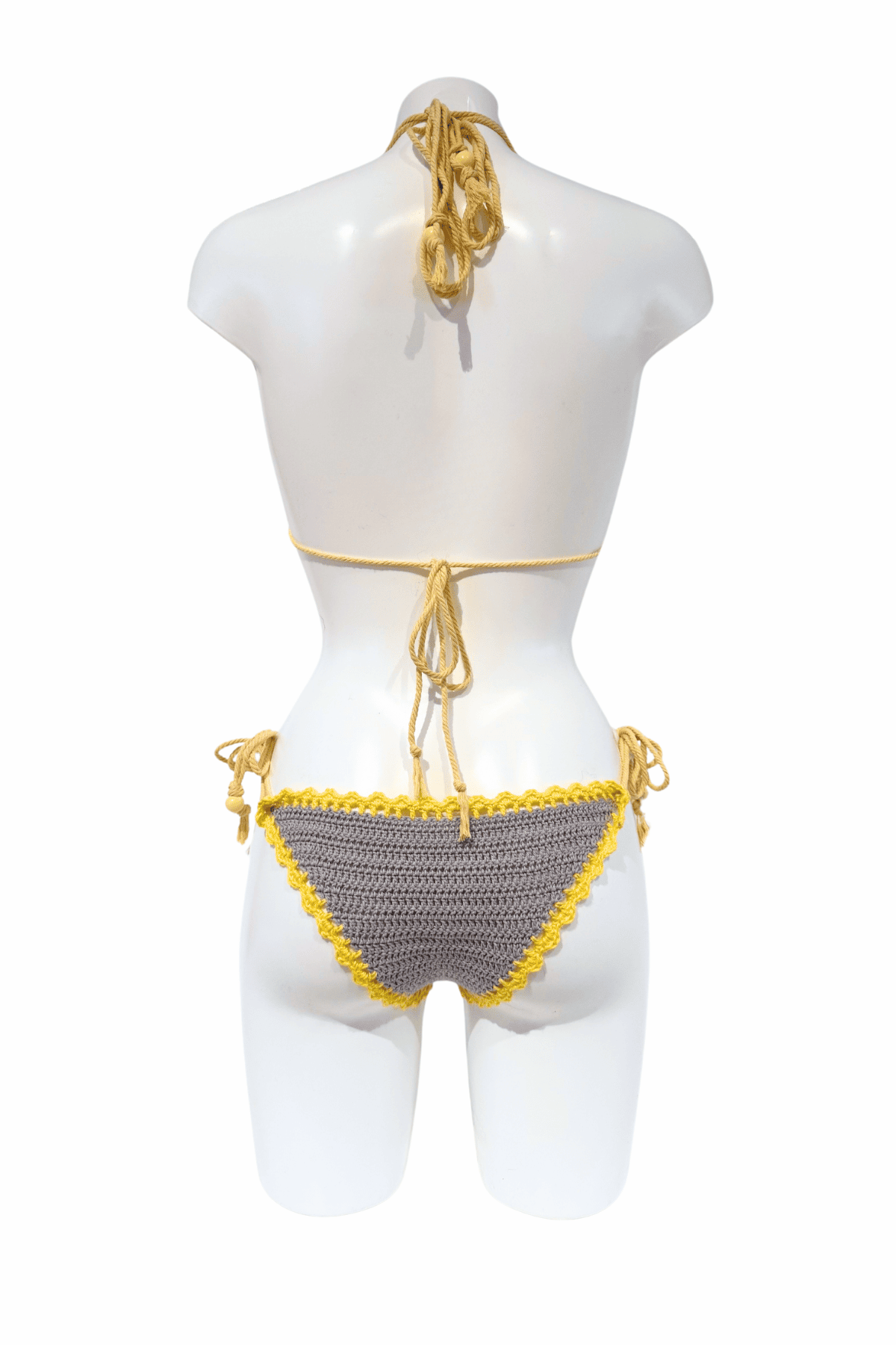 White Yellow Parrot luxury crochet bikini, designed and handmade in Switzerland by RA LIVING – exclusive designer beachwear and swimwear for a stylish summer look.