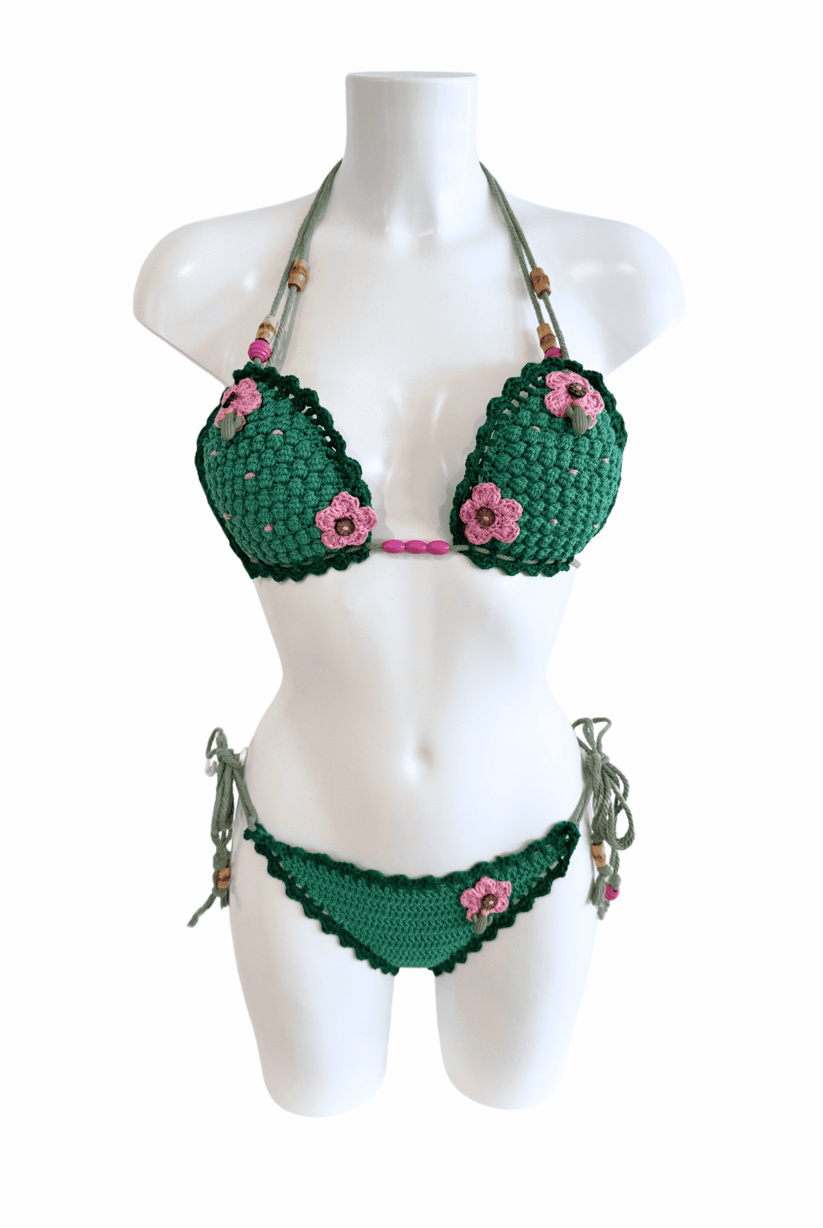 Cactus luxury crochet bikini, designed and handmade in Switzerland by RA LIVING – exclusive designer beachwear and swimwear for a stylish summer look.