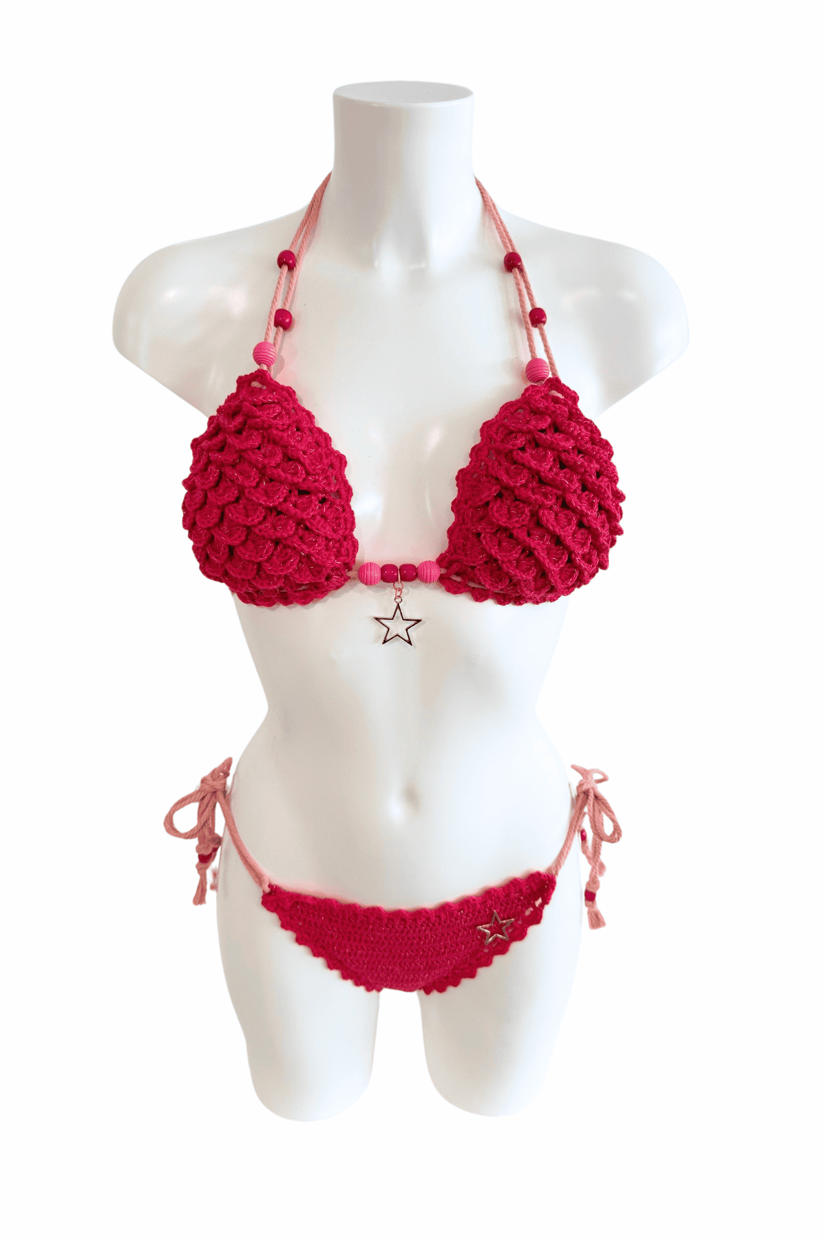 Pink luxury crochet bikini, designed and handmade in Switzerland by RA LIVING – exclusive designer beachwear and swimwear for a stylish summer look.