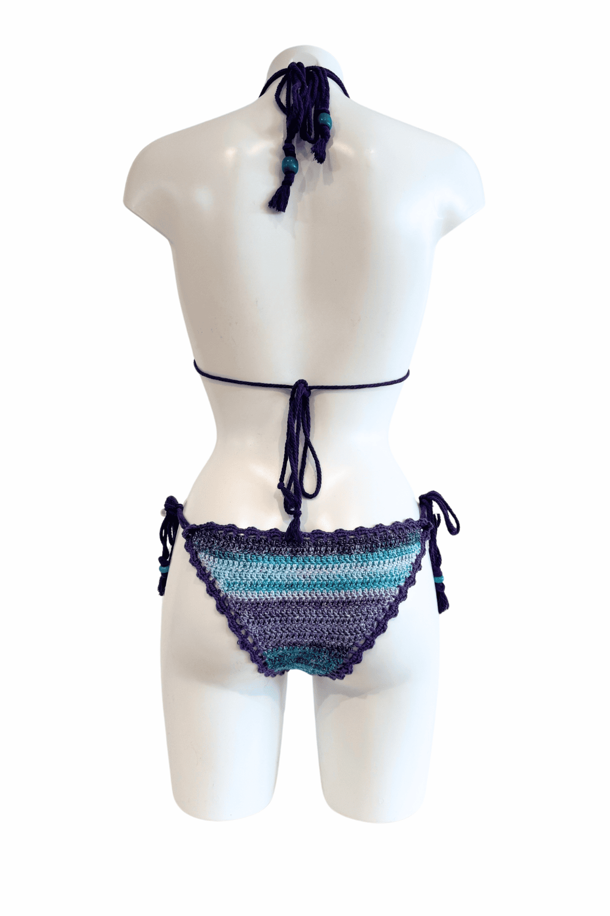 Violet Coral luxury crochet bikini, designed and handmade in Switzerland by RA LIVING – exclusive designer beachwear and swimwear for a stylish summer look.