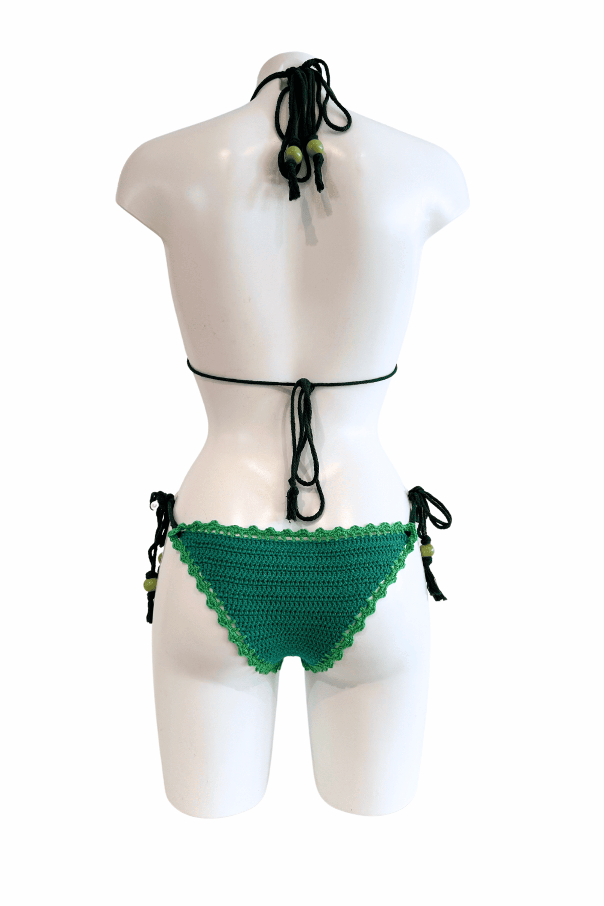 Frog luxury crochet bikini, designed and handmade in Switzerland by RA LIVING – exclusive designer beachwear and swimwear for a stylish summer look.