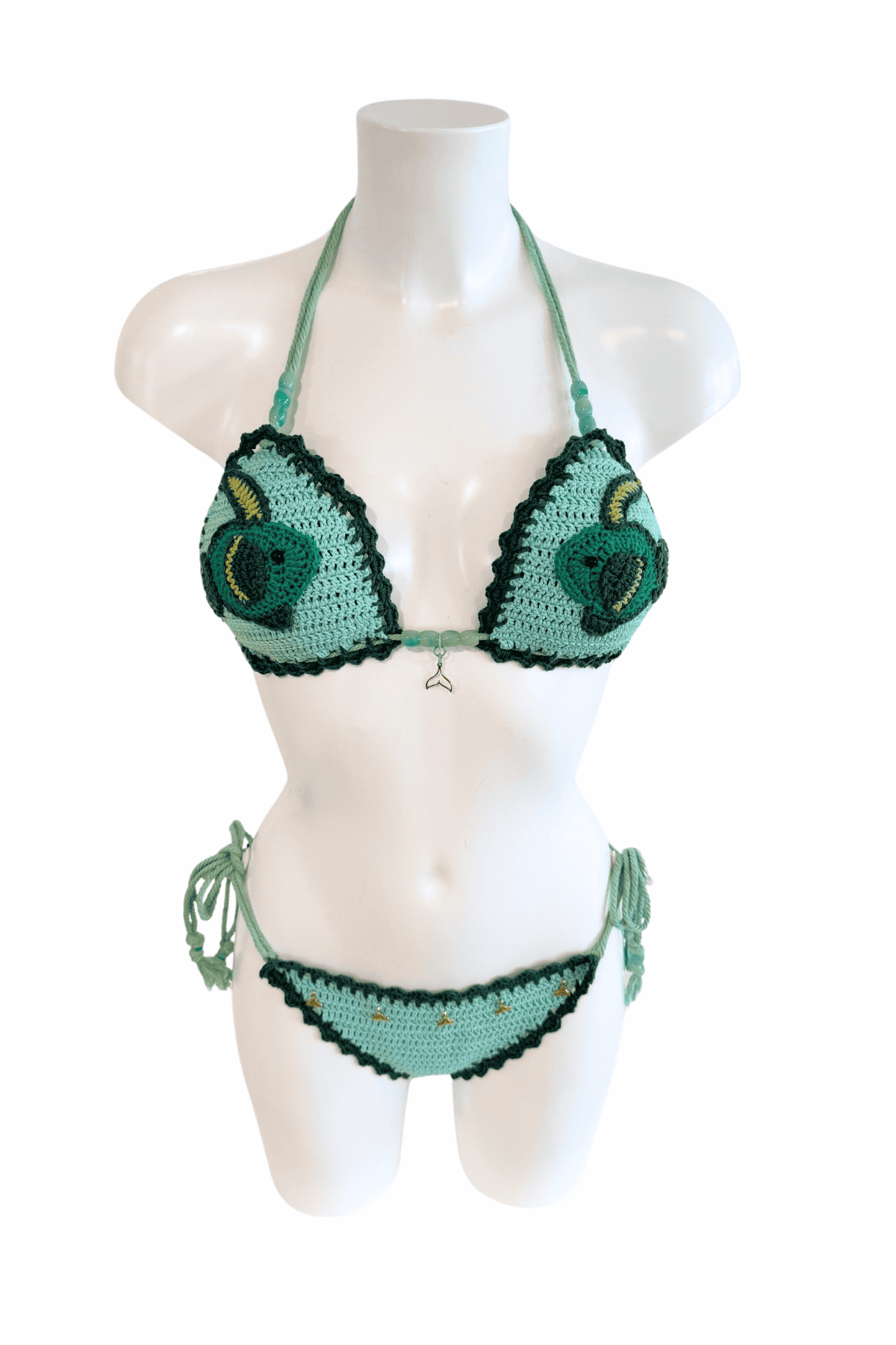 Green Fish luxury crochet bikini, designed and handmade in Switzerland by RA LIVING – exclusive designer beachwear and swimwear for a stylish summer look.