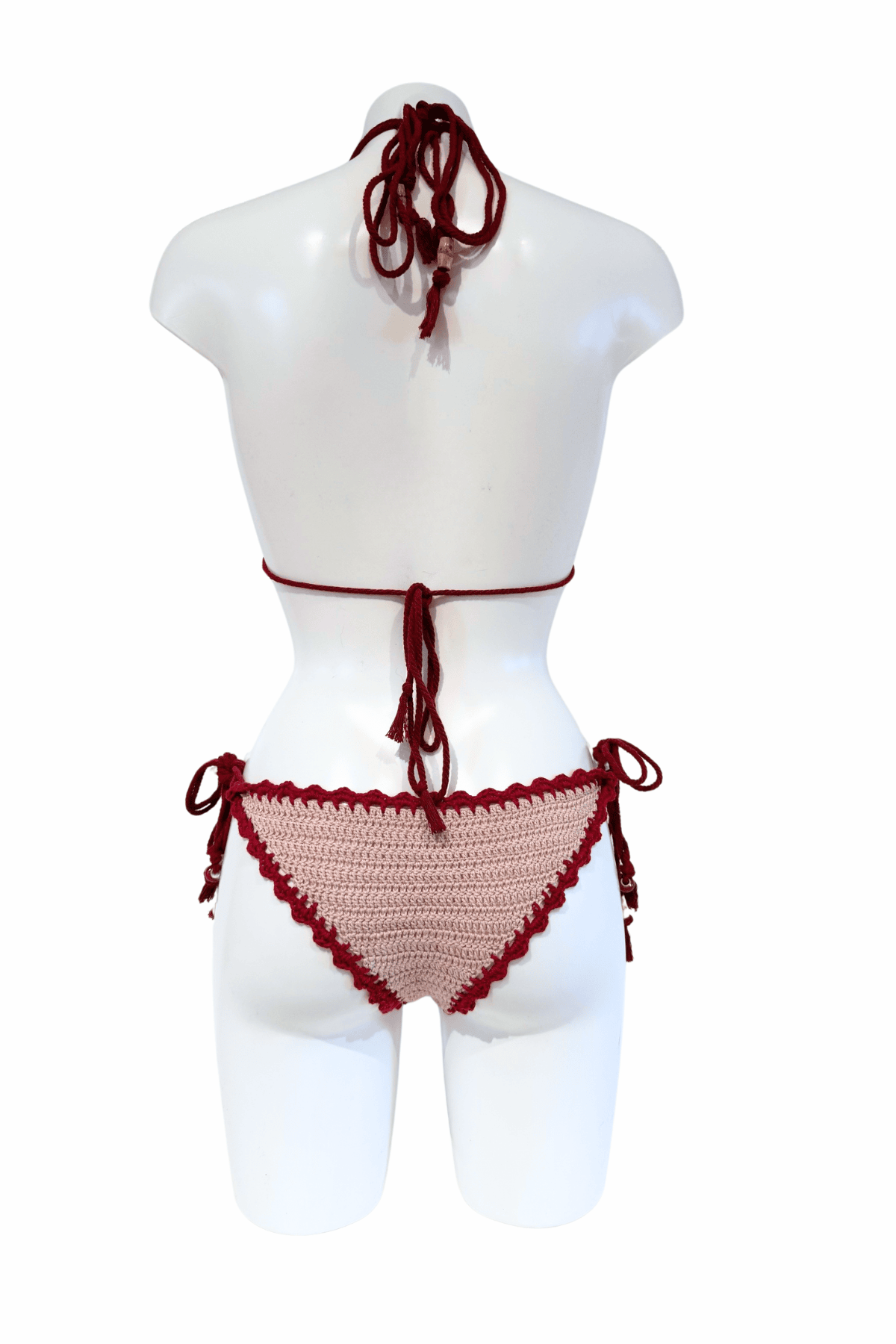 Red Coral luxury crochet bikini, designed and handmade in Switzerland by RA LIVING – exclusive designer beachwear and swimwear for a stylish summer look.