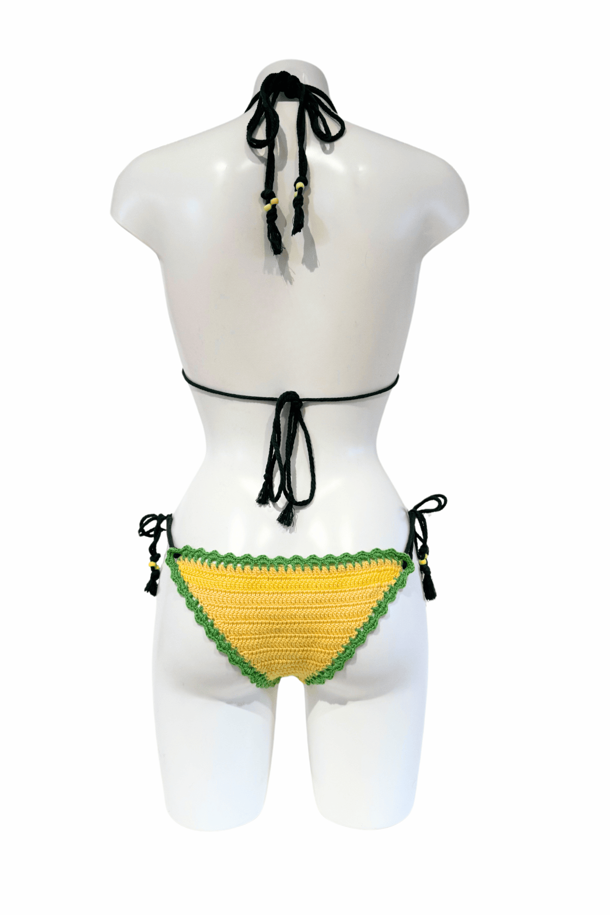 Lemon luxury crochet bikini, designed and handmade in Switzerland by RA LIVING – exclusive designer beachwear and swimwear for a stylish summer look.
