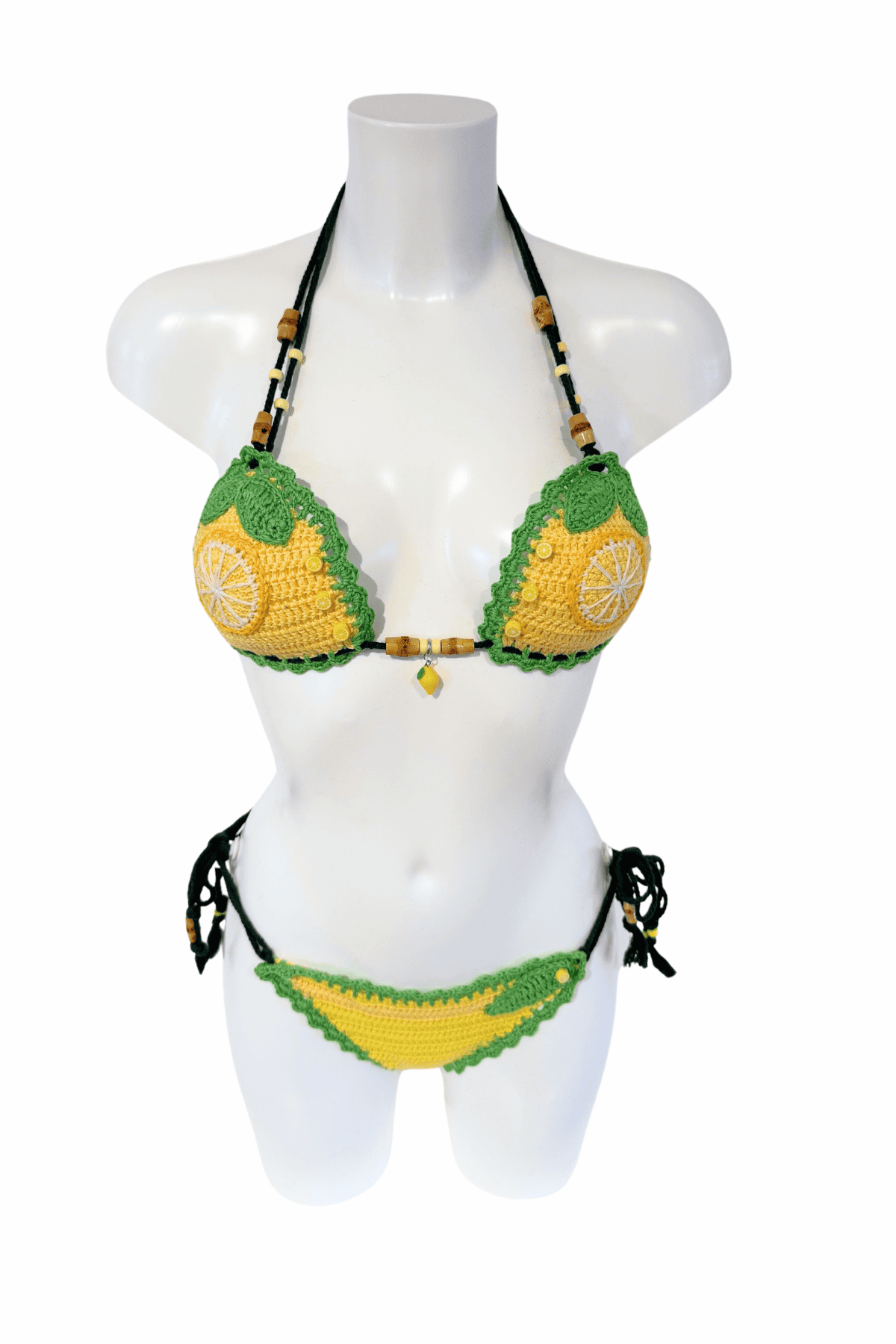 Lemon luxury crochet bikini, designed and handmade in Switzerland by RA LIVING – exclusive designer beachwear and swimwear for a stylish summer look.