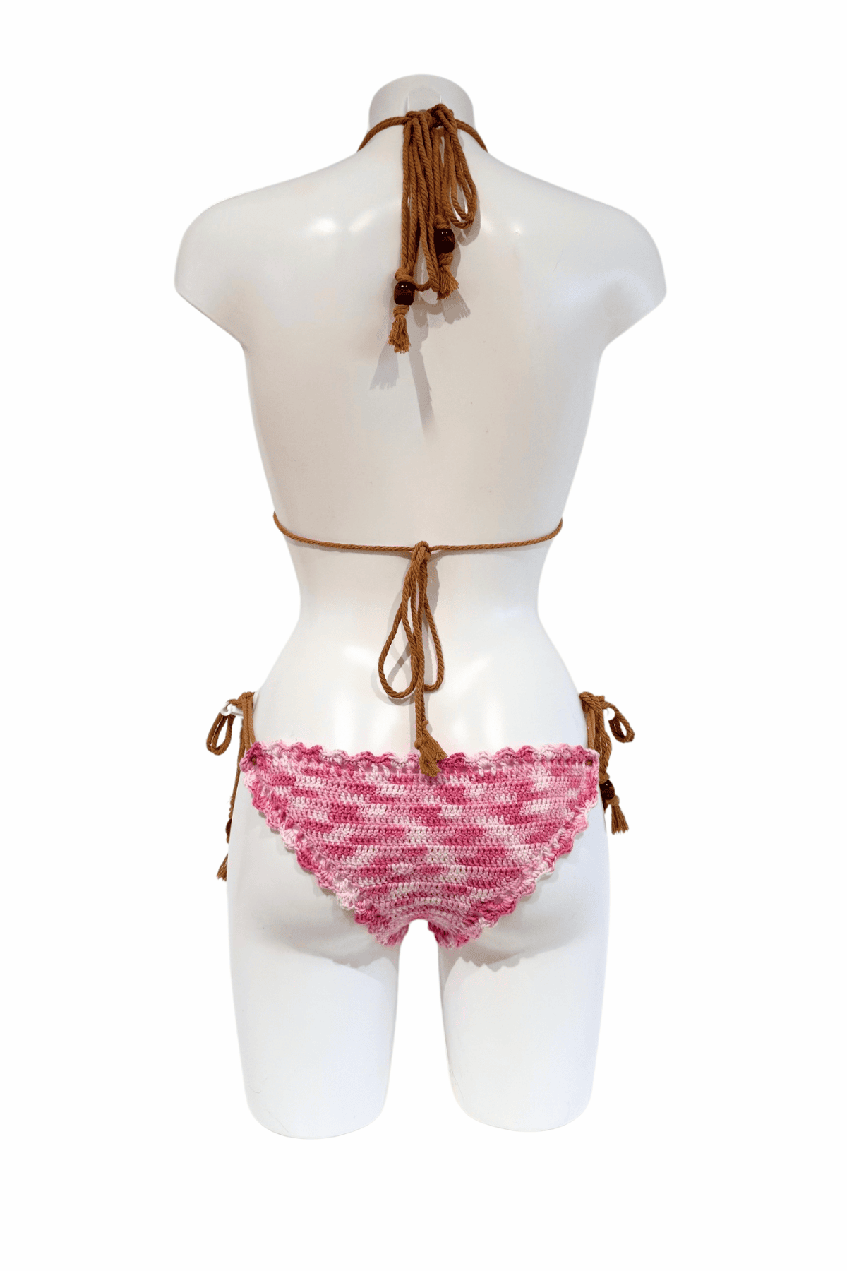 Mixed Pink luxury crochet bikini, designed and handmade in Switzerland by RA LIVING – exclusive designer beachwear and swimwear for a stylish summer look.