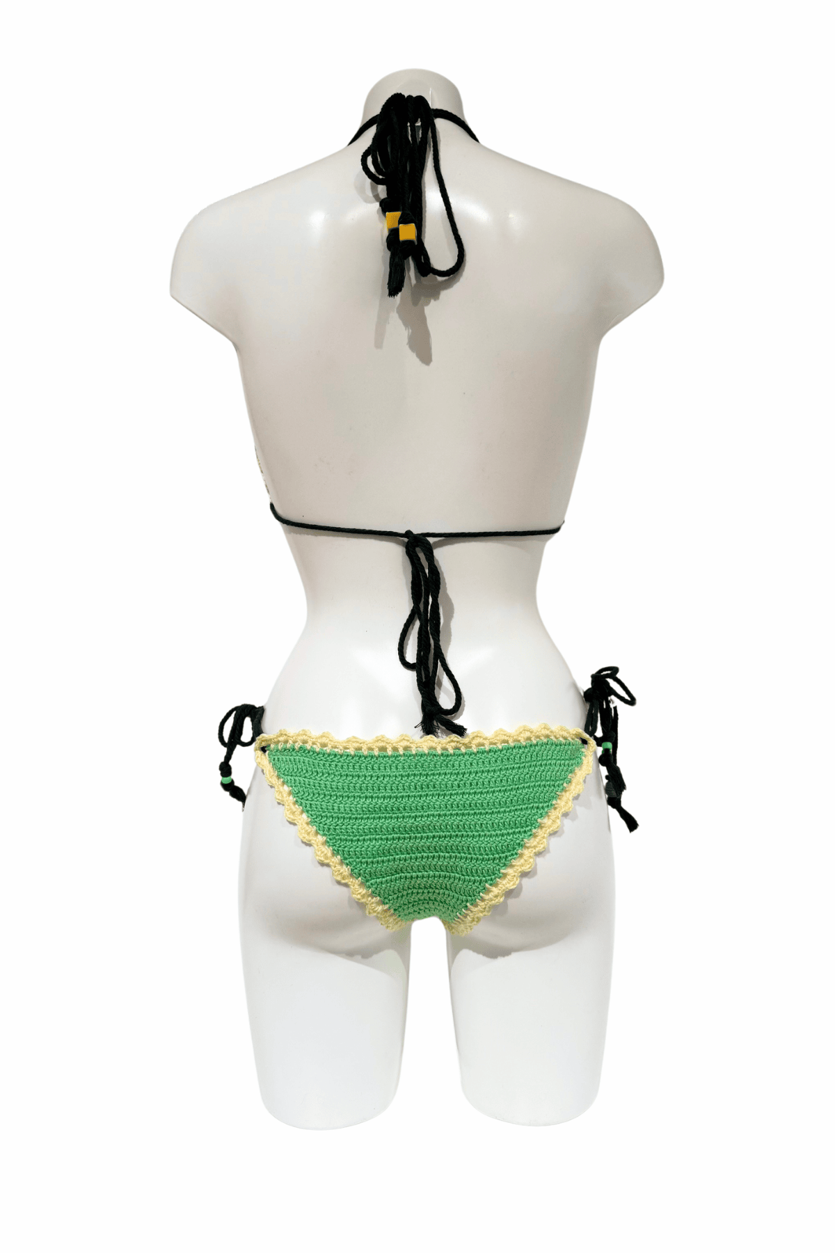 Green Pear luxury crochet bikini, designed and handmade in Switzerland by RA LIVING – exclusive designer beachwear and swimwear for a stylish summer look.