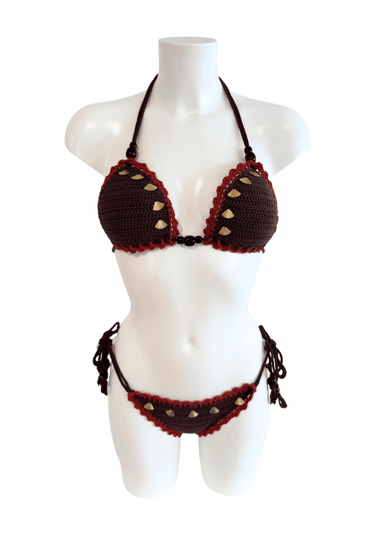 Classic Brown Gold luxury crochet bikini, designed and handmade in Switzerland by RA LIVING – exclusive designer beachwear and swimwear for a stylish summer look.