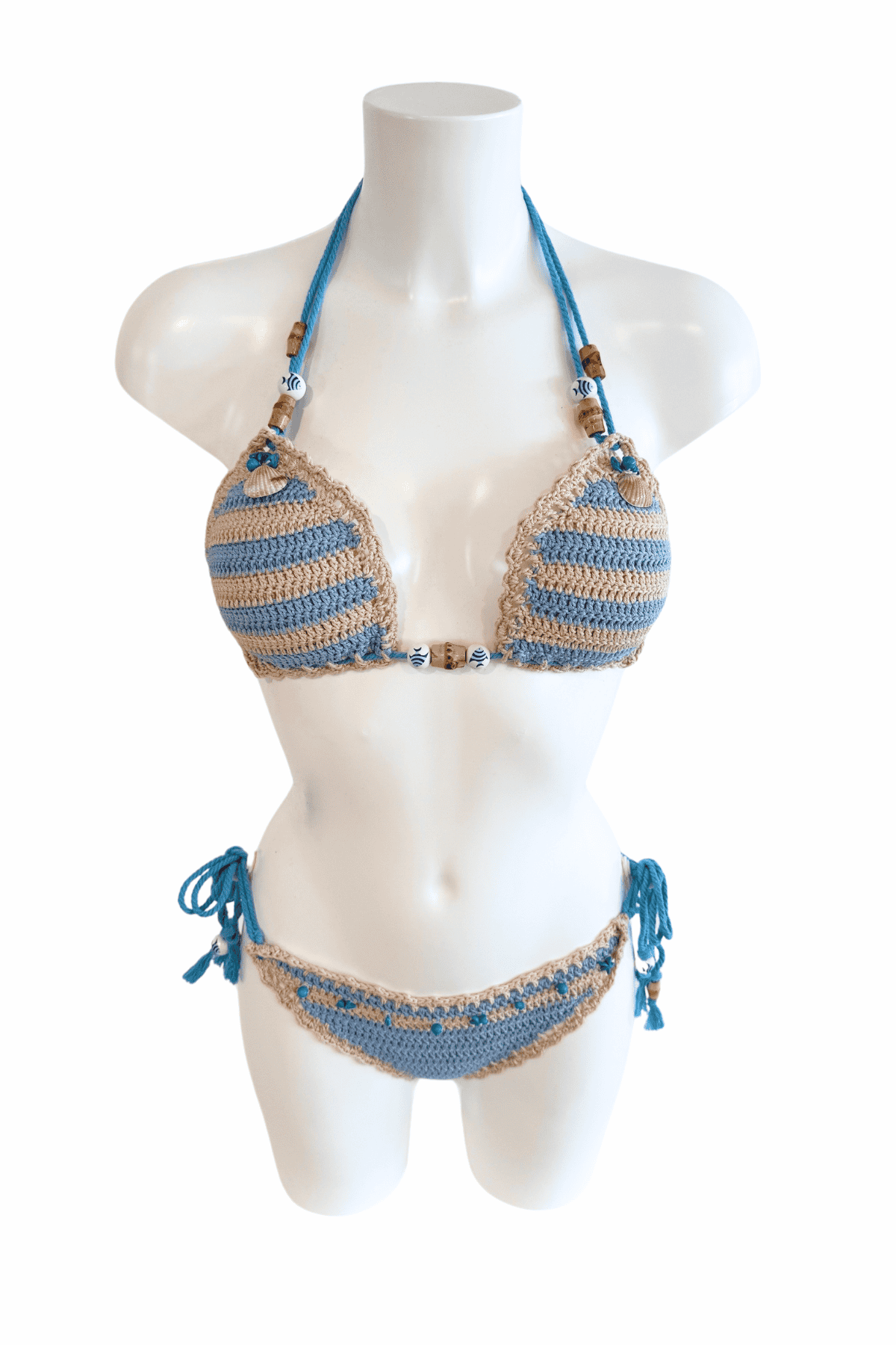 Striped luxury crochet bikini, designed and handmade in Switzerland by RA LIVING – exclusive designer beachwear and swimwear for a stylish summer look.