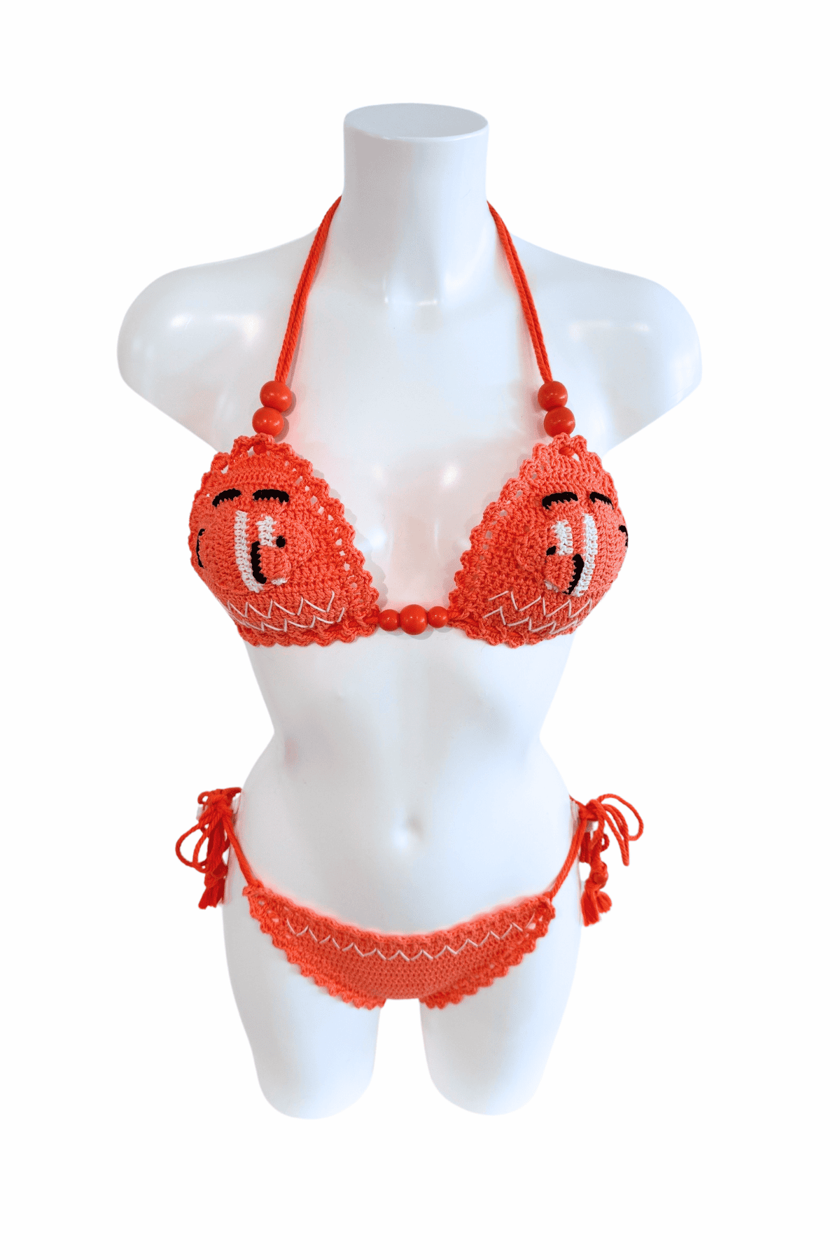 Finding Nemo luxury crochet bikini, designed and handmade in Switzerland by RA LIVING – exclusive designer beachwear and swimwear for a stylish summer look.