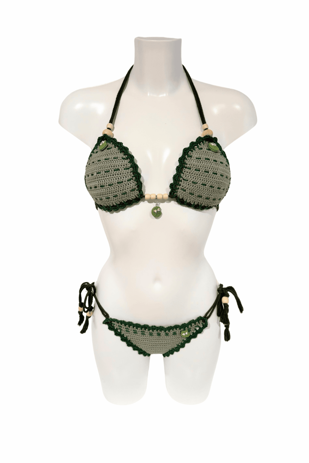 Classic Green luxury crochet bikini, designed and handmade in Switzerland by RA LIVING – exclusive designer beachwear and swimwear for a stylish summer look.