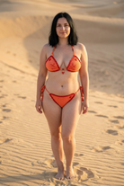 The Lobster crochet bikini on a curvy model, front view - RA LIVING, handmade in Switzerland